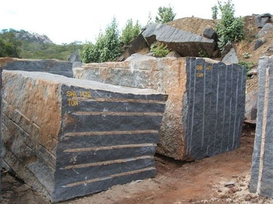 Blocks in a quarry of nero africa