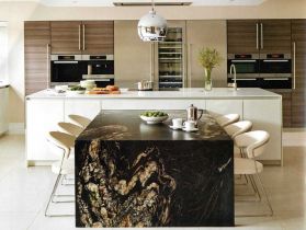 Fusion Black: black granite in interior design